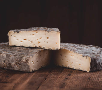 Saint-Nectaire Fermier AOP Charrade Prestige